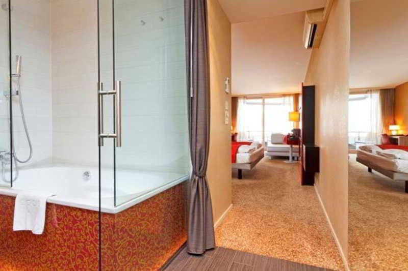 Post Hotel เวกกิส ภายนอก รูปภาพ