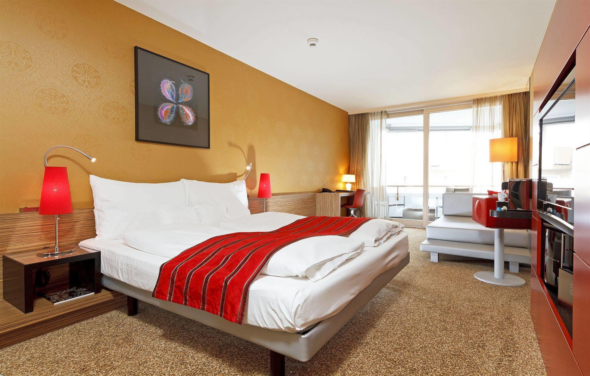 Post Hotel เวกกิส ภายนอก รูปภาพ